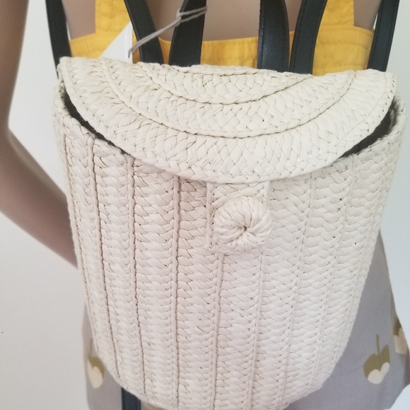 A new day straw basket backpack, natural - Picture 7 of 7